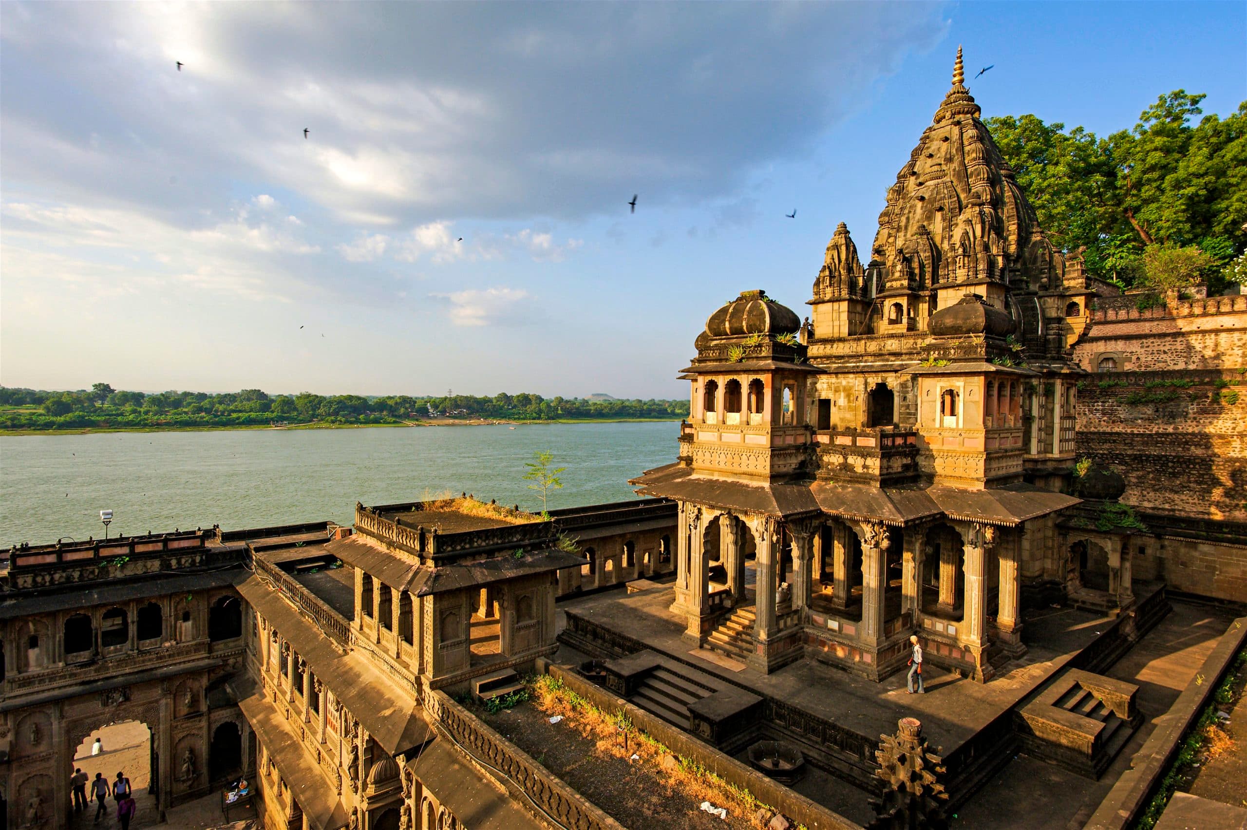Maheshwar riverside ghats